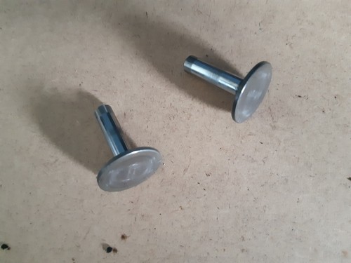 Poussoirs soupapes de - poussoirs,
